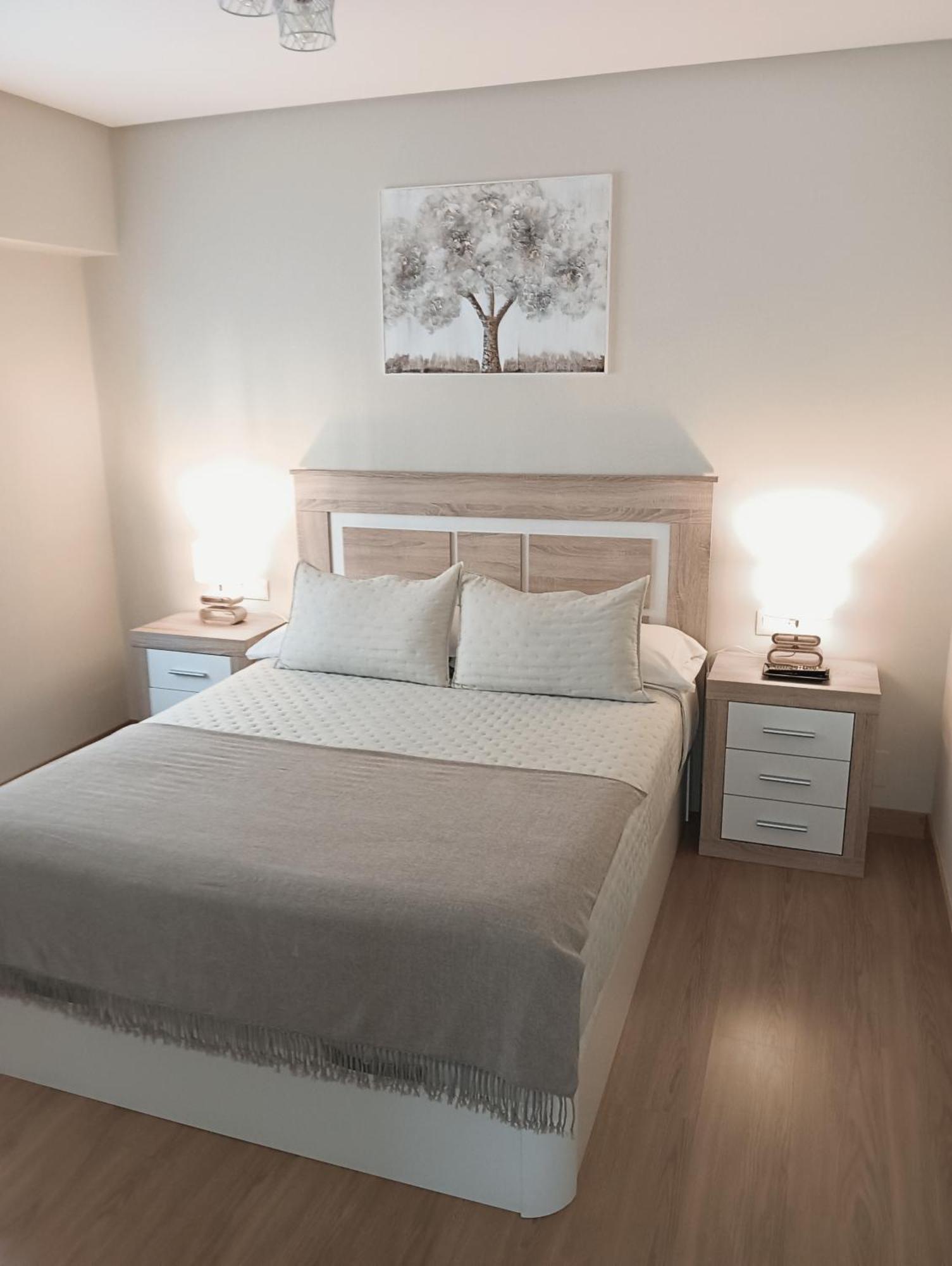 Apartamento Boutique Cervantes Овьедо Экстерьер фото
